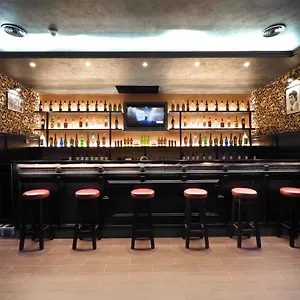 Alessandro Downtown & Bar Rome
